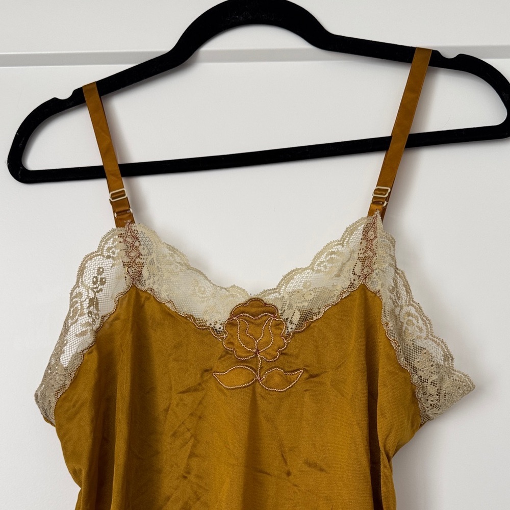 Hand Dyed Lace Trim Vintage Camisole with Flower Detail - Picture 4 of 8